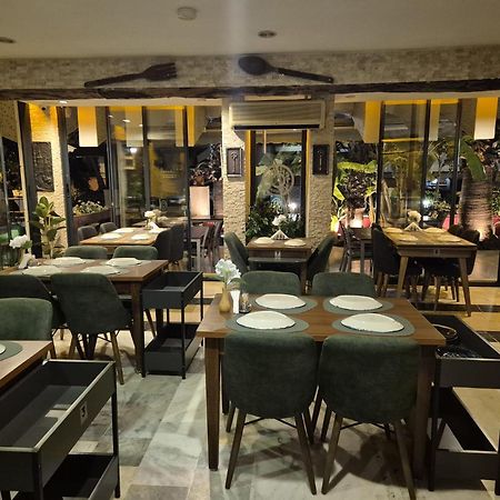 Beyaz Melek Apart Hotel 安塔利亚 外观 照片