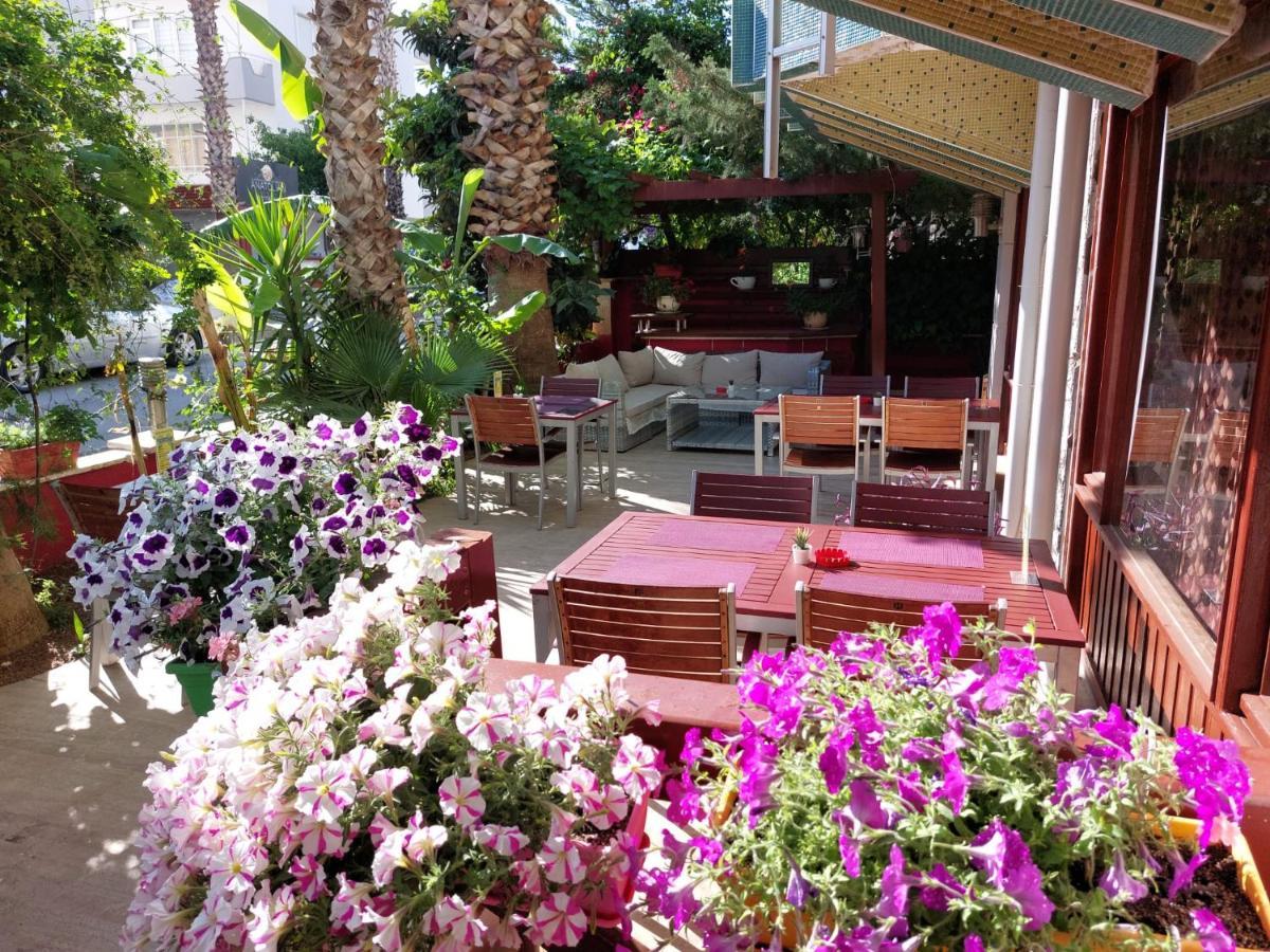 Beyaz Melek Apart Hotel 安塔利亚 外观 照片