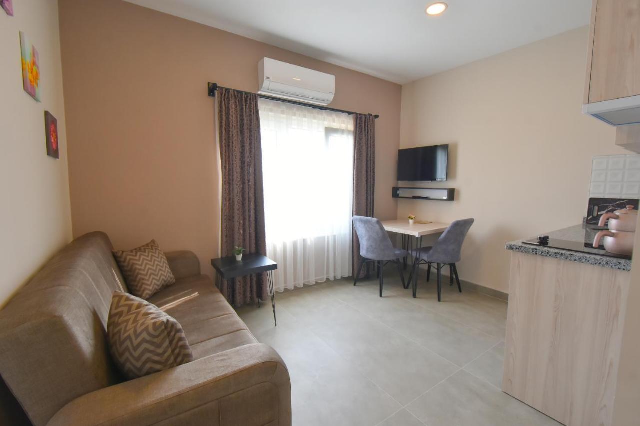 Beyaz Melek Apart Hotel 安塔利亚 外观 照片