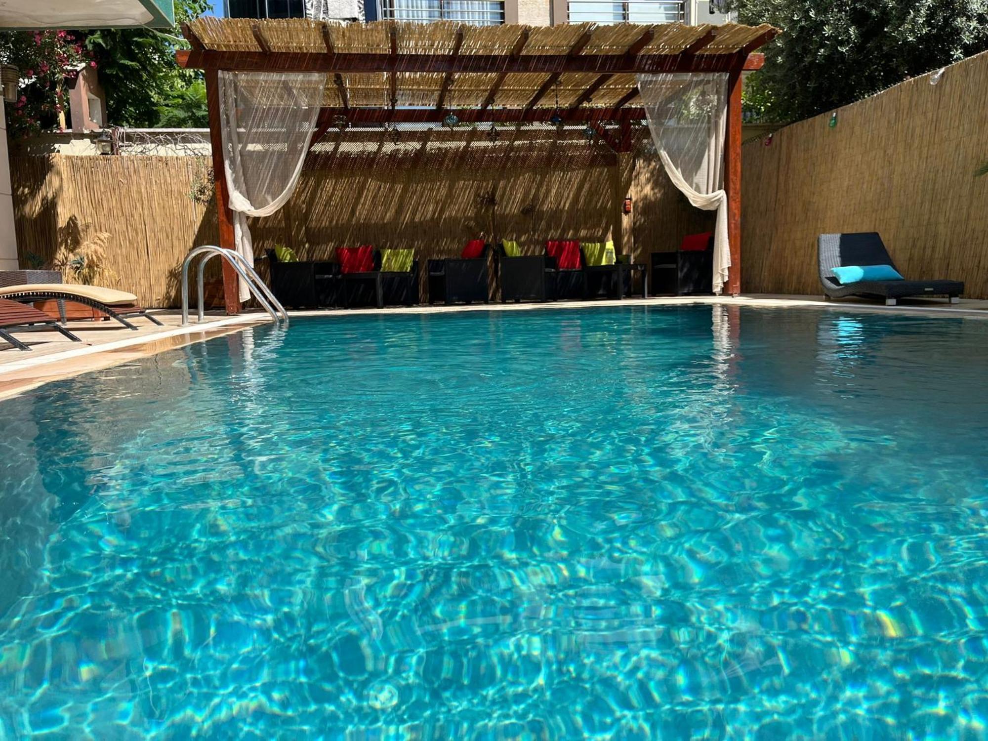 Beyaz Melek Apart Hotel 安塔利亚 外观 照片