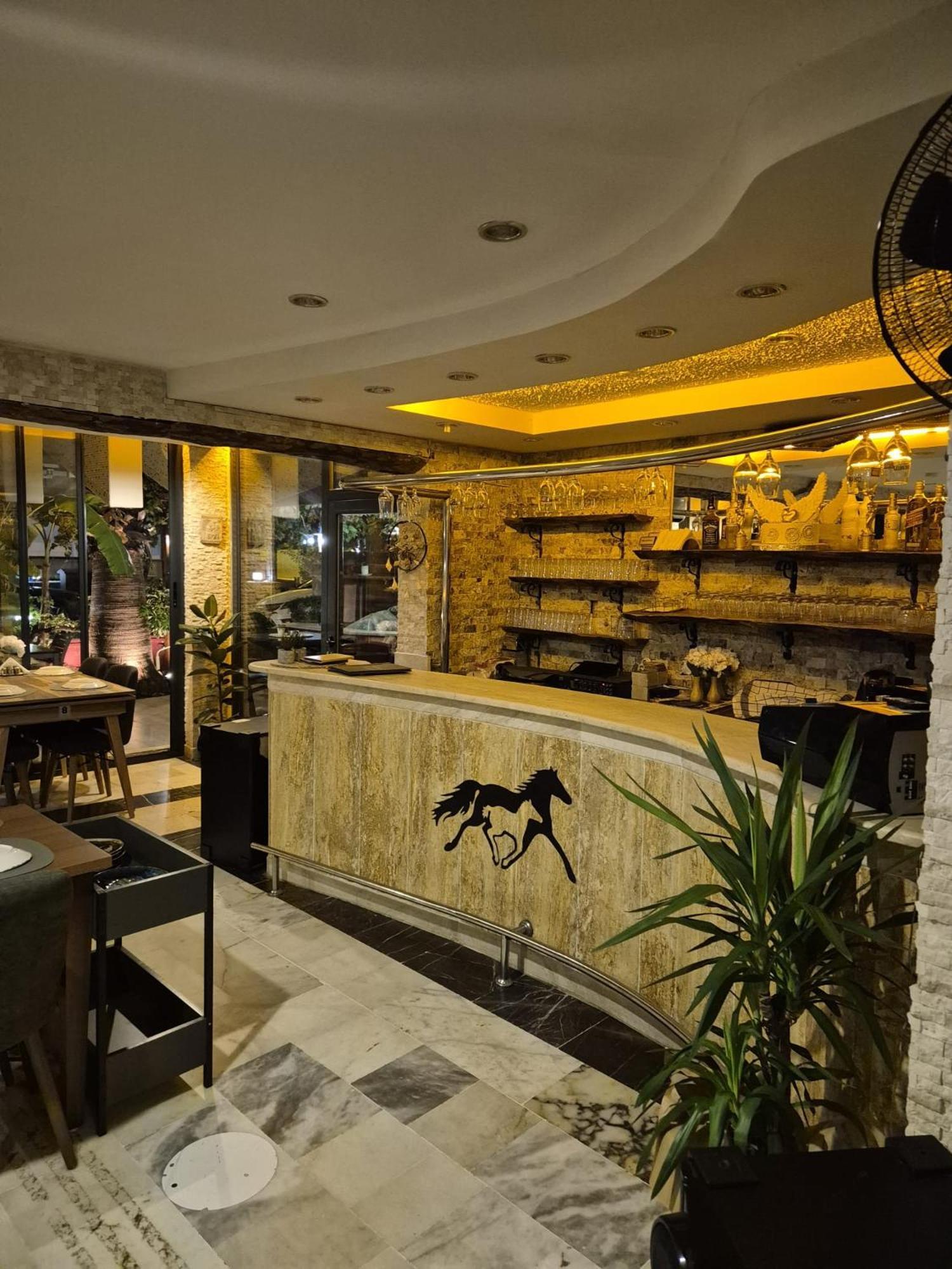 Beyaz Melek Apart Hotel 安塔利亚 外观 照片